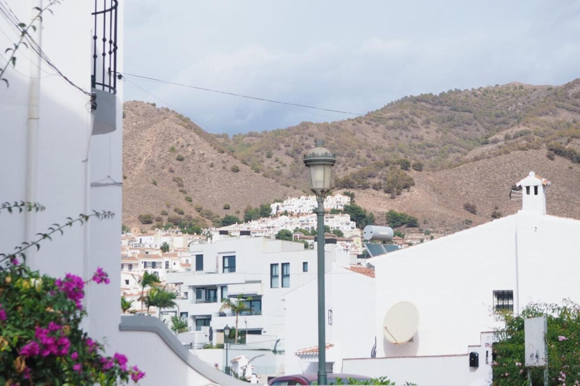 Stylish Villa Private Pool Ideal For Large Family Nerja Buitenkant foto